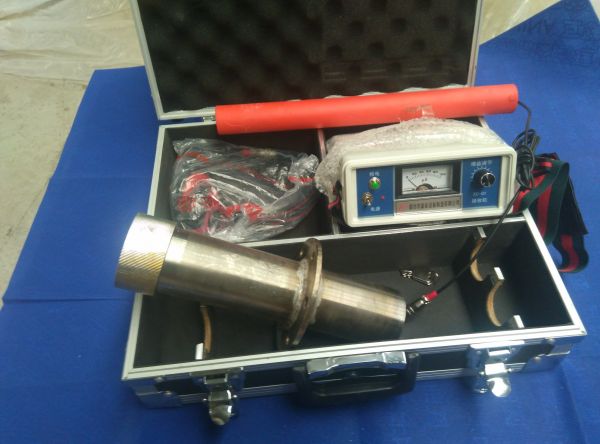 發射機與接收機.jpg 發射機與接收機.jpg